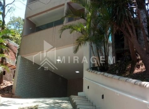 WhatsApp Image 2025-08-26 at 06.19.17 (1)